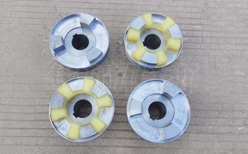 45#鋼泵用三爪聯軸器
